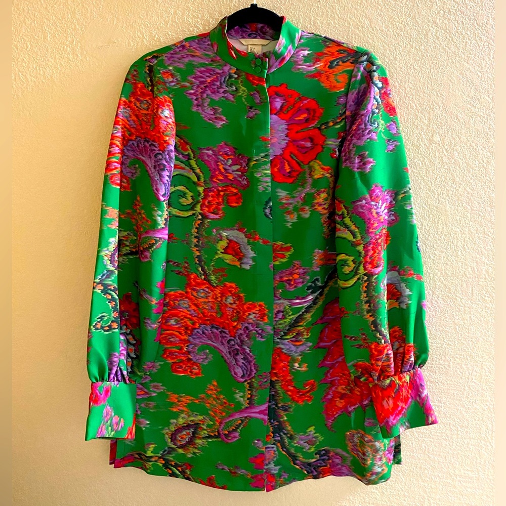 Button top